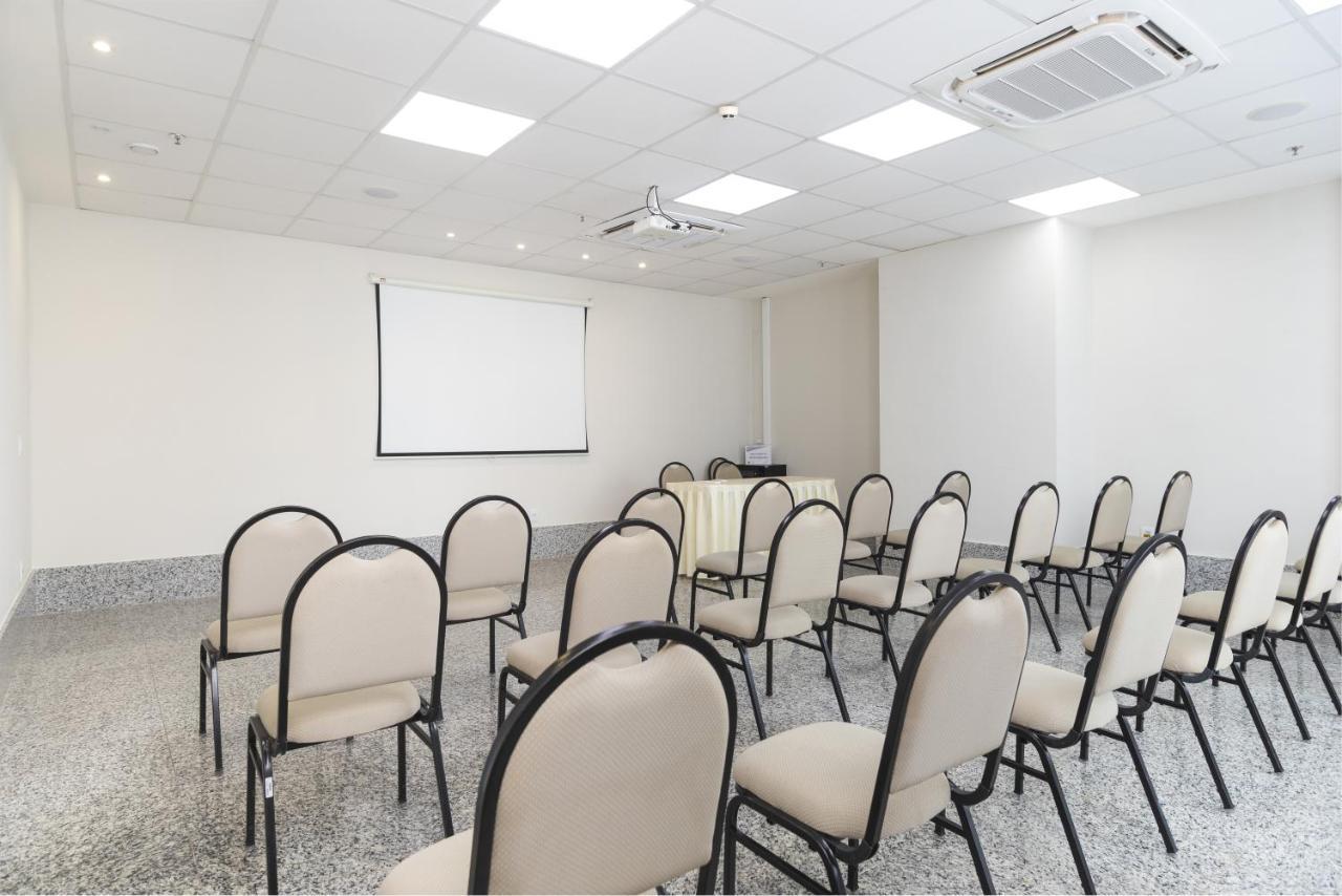 Tulip Inn Vila Velha Vila Velha  Eksteriør billede