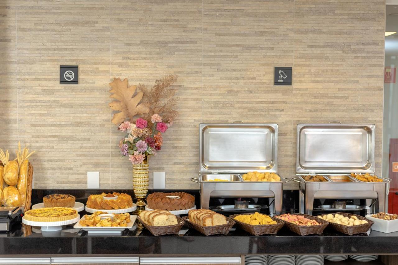 Tulip Inn Vila Velha Vila Velha  Eksteriør billede